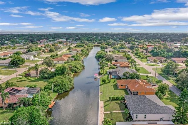 37 SE 23rd AVE, Cape Coral, FL 33990
