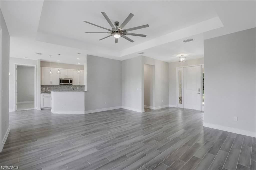 Image 19 of property listing at 37 SE 23rd AVE, Cape Coral, FL 33990