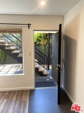 1554 Cassil Place 2, Los Angeles, CA 90028