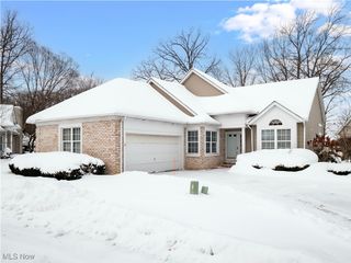 3770 Camden Court 34, Westlake, OH 44145