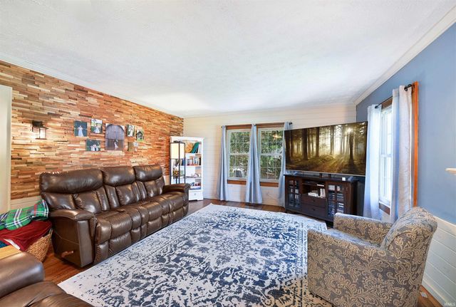 353 Harvard Terrace, Frankfort, IN 46041