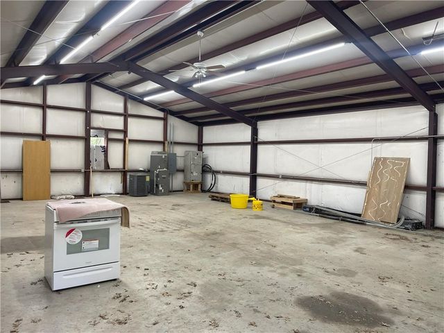 199 D Street, Centerton, AR 72719
