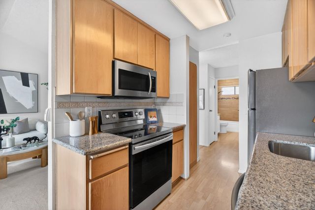 6318 Joaquin Murieta Avenue B, Newark, CA 94560