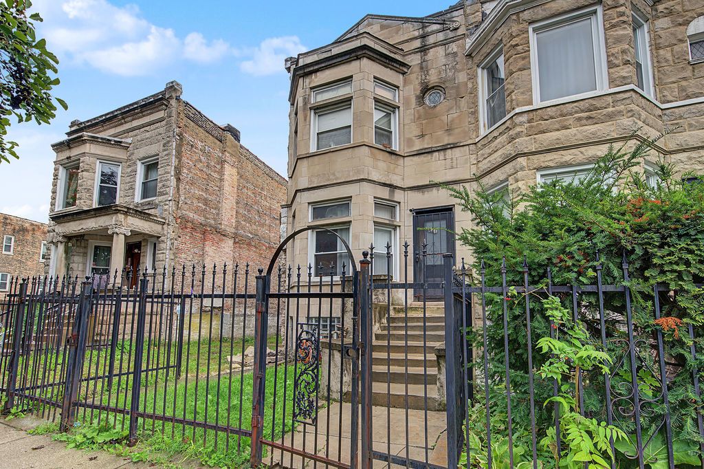 3621 W LEXINGTON Street, Chicago, IL 60624 — exterior