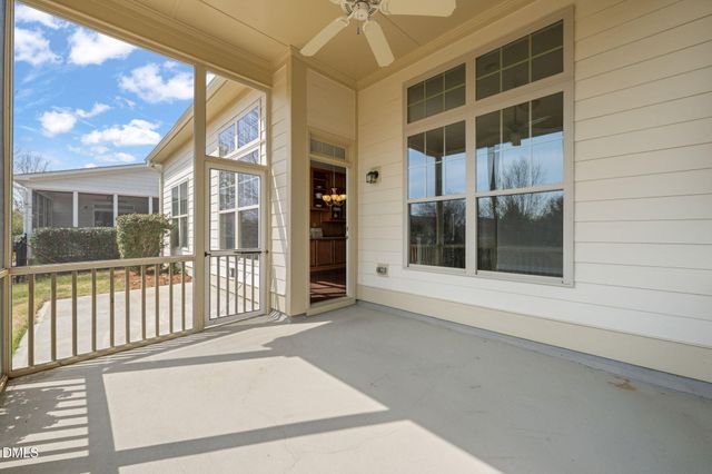 33 Heatherwood Drive, Chapel Hill, NC 27516