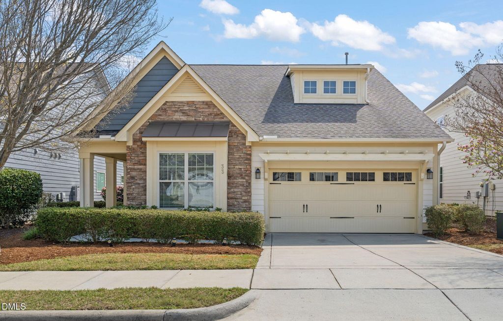 33 Heatherwood Drive, Chapel Hill, NC 27516