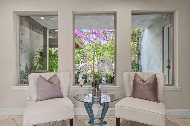 450 Lakeview Rd, Copperopolis, CA 95228