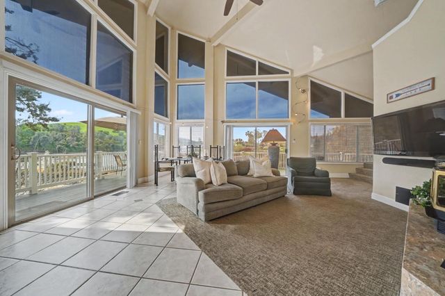 450 Lakeview Rd, Copperopolis, CA 95228