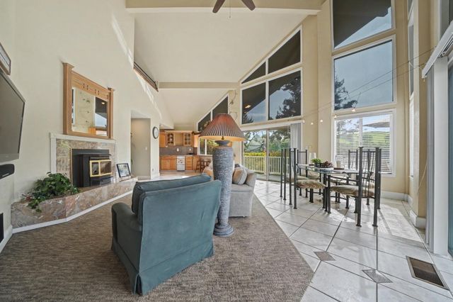 450 Lakeview Rd, Copperopolis, CA 95228