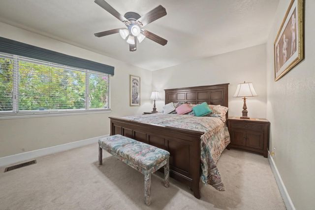 450 Lakeview Rd, Copperopolis, CA 95228