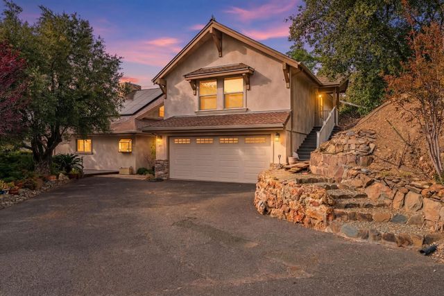 450 Lakeview Rd, Copperopolis, CA 95228