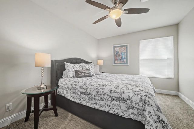 450 Lakeview Rd, Copperopolis, CA 95228