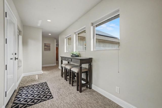 450 Lakeview Rd, Copperopolis, CA 95228