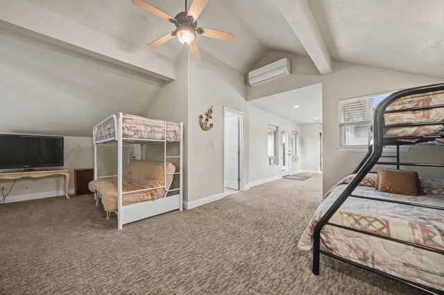 450 Lakeview Rd, Copperopolis, CA 95228