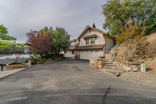 450 Lakeview Rd, Copperopolis, CA 95228