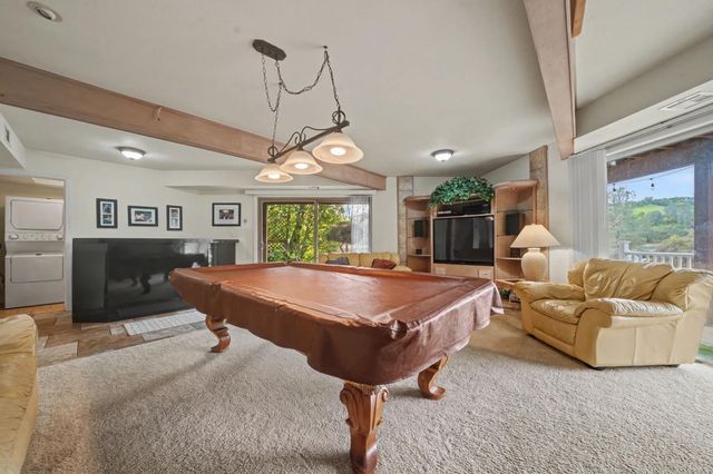 450 Lakeview Rd, Copperopolis, CA 95228