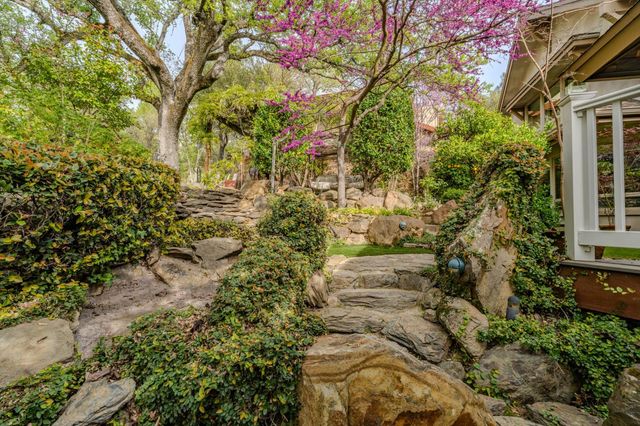 450 Lakeview Rd, Copperopolis, CA 95228