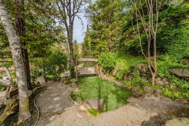 450 Lakeview Rd, Copperopolis, CA 95228