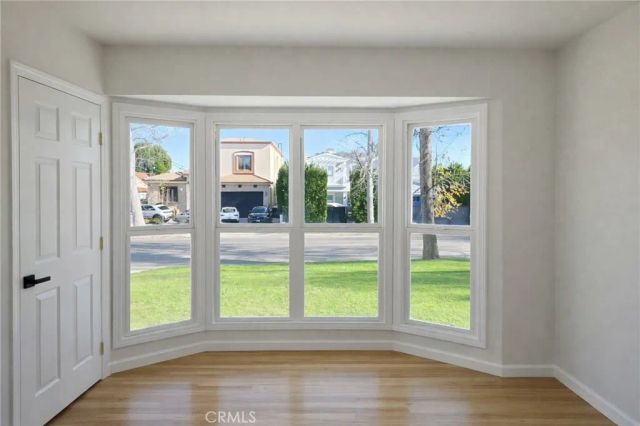 5001 Petit Ave, Encino, CA 91436