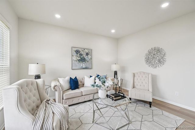 22820 Martin Road, South Lyon, MI 48178