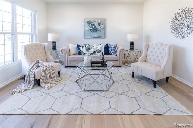 22820 Martin Road, South Lyon, MI 48178