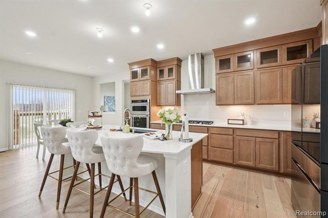 22820 Martin Road, South Lyon, MI 48178