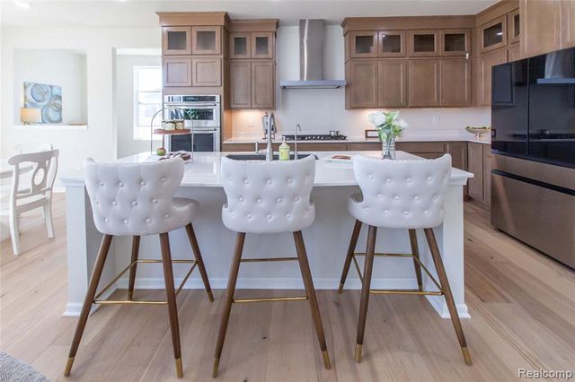 22820 Martin Road, South Lyon, MI 48178