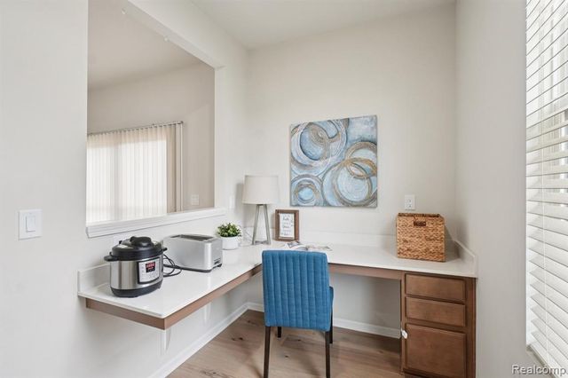 22820 Martin Road, South Lyon, MI 48178