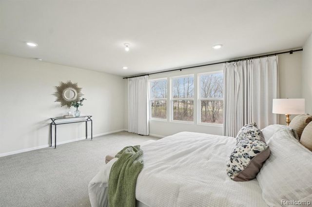 22820 Martin Road, South Lyon, MI 48178