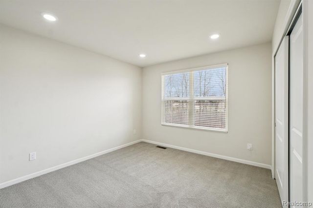 22820 Martin Road, South Lyon, MI 48178