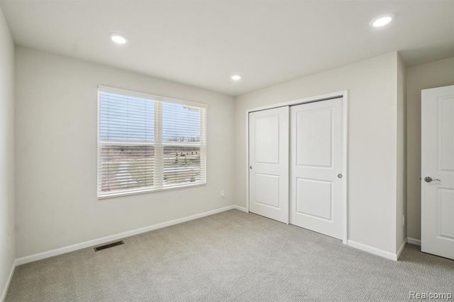 22820 Martin Road, South Lyon, MI 48178