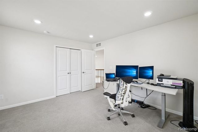 22820 Martin Road, South Lyon, MI 48178