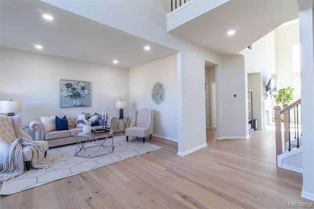 22820 Martin Road, South Lyon, MI 48178