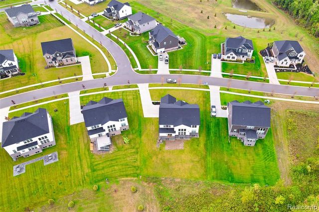 22820 Martin Road, South Lyon, MI 48178