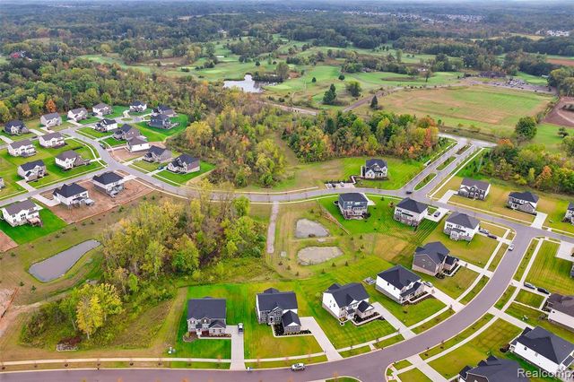 22820 Martin Road, South Lyon, MI 48178