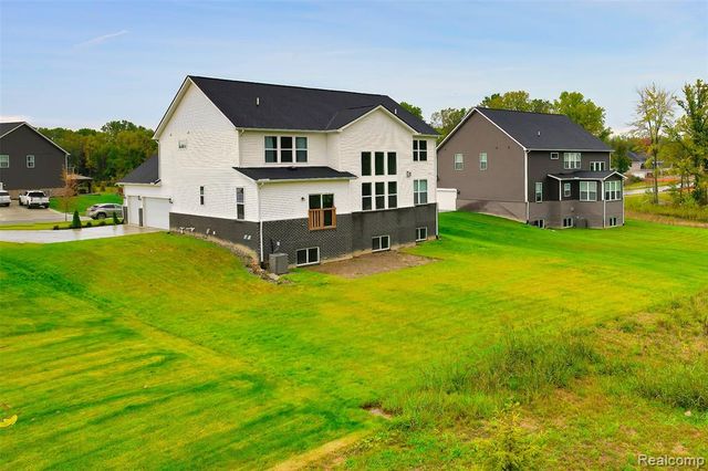 22820 Martin Road, South Lyon, MI 48178