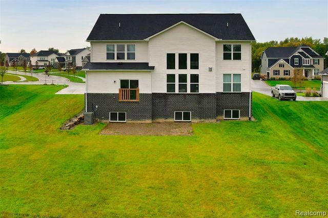 22820 Martin Road, South Lyon, MI 48178