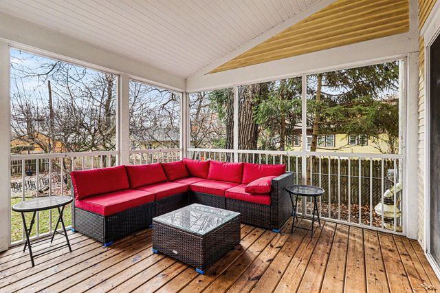 2520 Roys Avenue SW, Wyoming, MI 49519