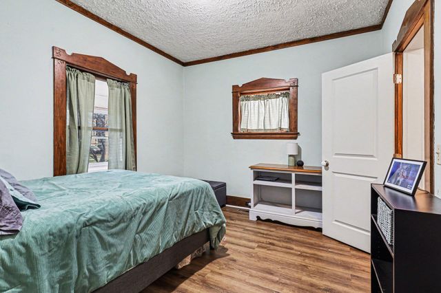 2520 Roys Avenue SW, Wyoming, MI 49519