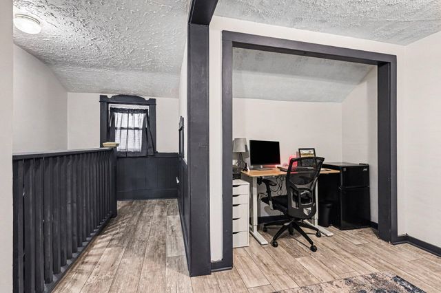 2520 Roys Avenue SW, Wyoming, MI 49519