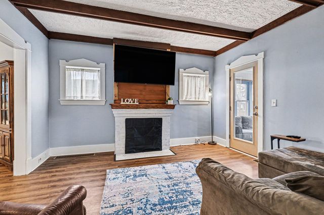 2520 Roys Avenue SW, Wyoming, MI 49519