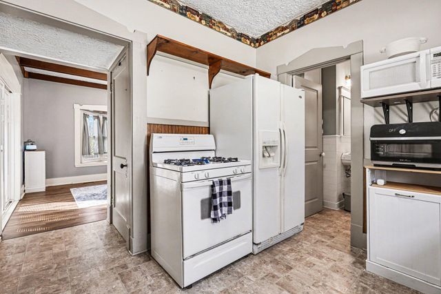 2520 Roys Avenue SW, Wyoming, MI 49519