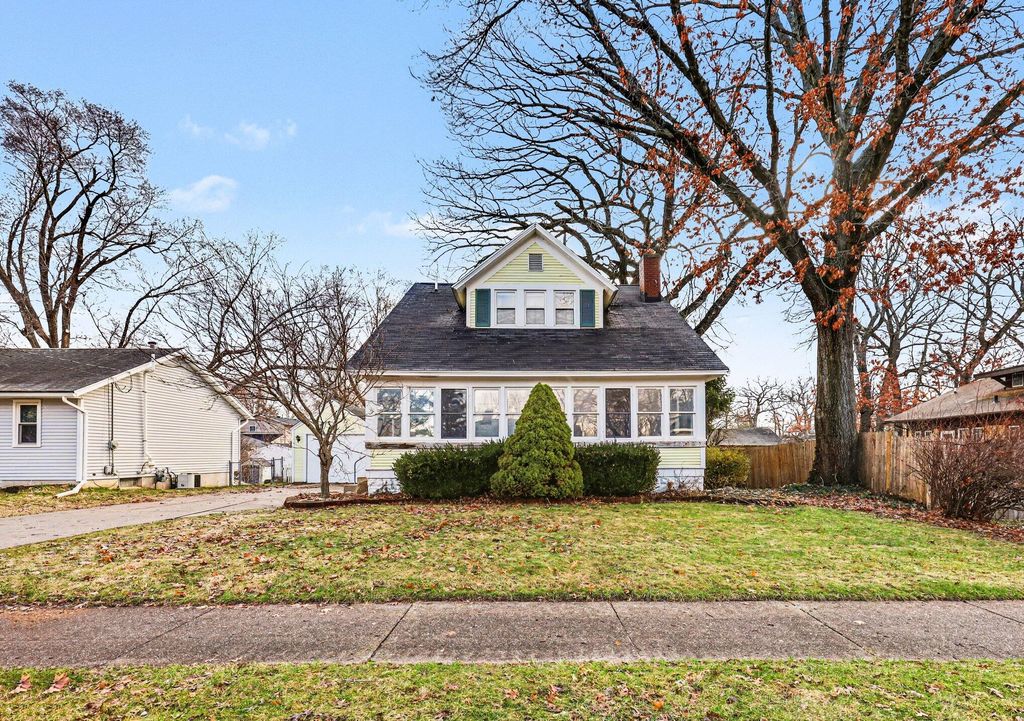 2520 Roys Avenue SW, Wyoming, MI 49519