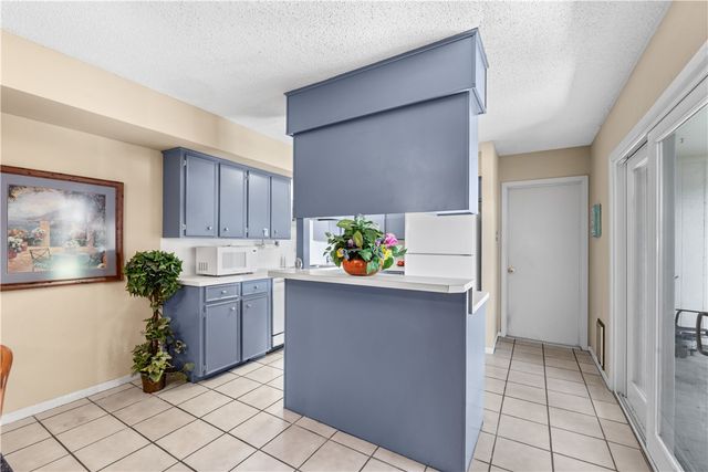 4056 Ogrady Dr, Corpus Christi, TX 78413