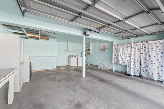 4056 Ogrady Dr, Corpus Christi, TX 78413