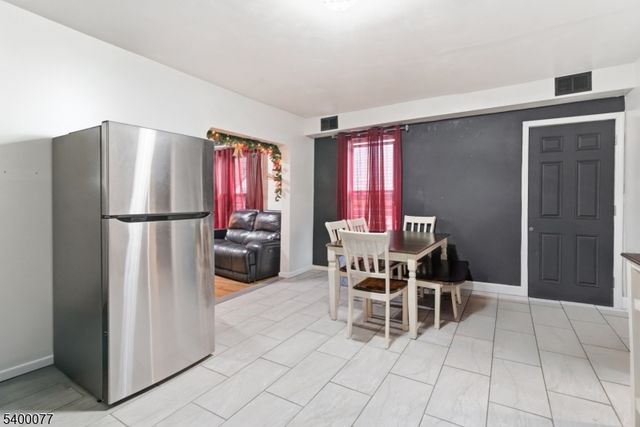 140 4Th Ave, Newark City, NJ 07104