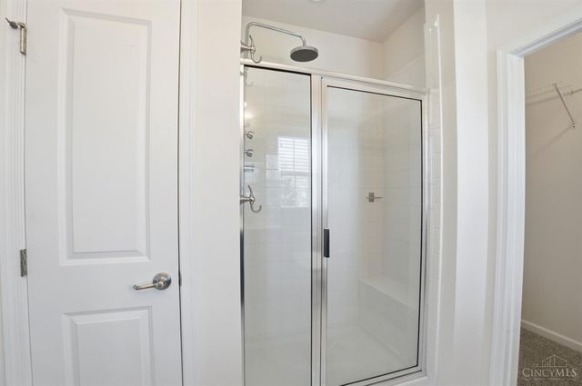 7452 Victoria Falls Avenue, Deerfield Twp., OH 45039