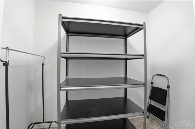 7452 Victoria Falls Avenue, Deerfield Twp., OH 45039