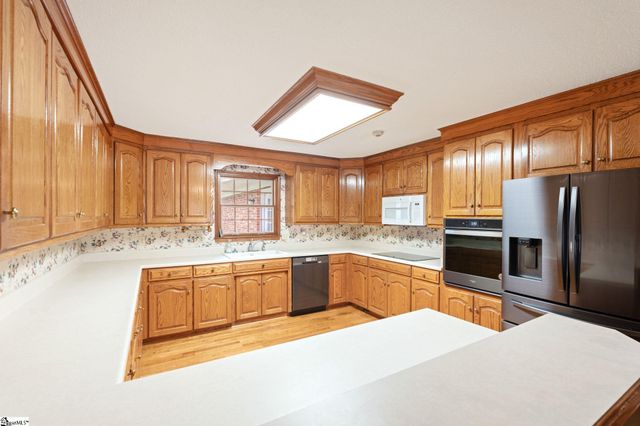 8551 Highway 9, Inman, SC 29349