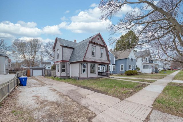 6562 5th AVENUE, Kenosha, WI 53143